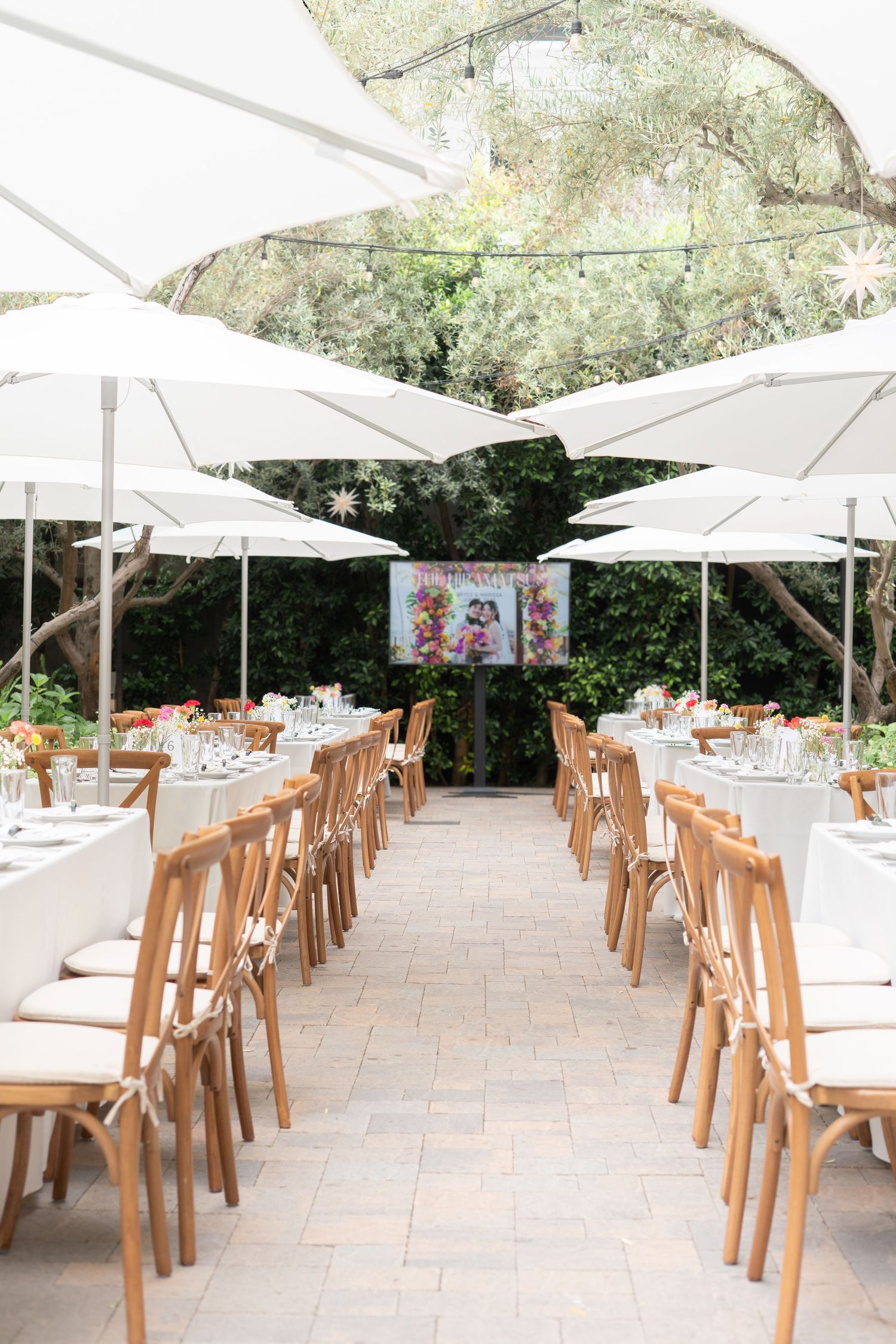 The ceremony is about to begin at Redbird in DTLA—historic elegance and love in the heart of Los Angeles. #RedbirdLA #DTLAWedding