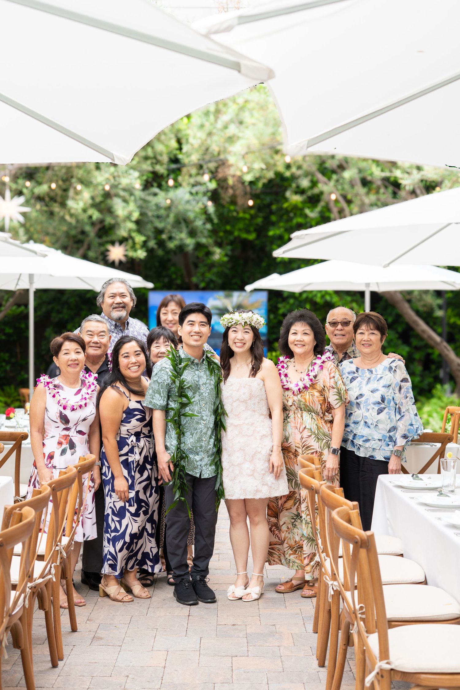 Family moments captured at Redbird in DTLA—celebrating love and togetherness in a stunning historic setting. #RedbirdLA #FamilyGathering #DT