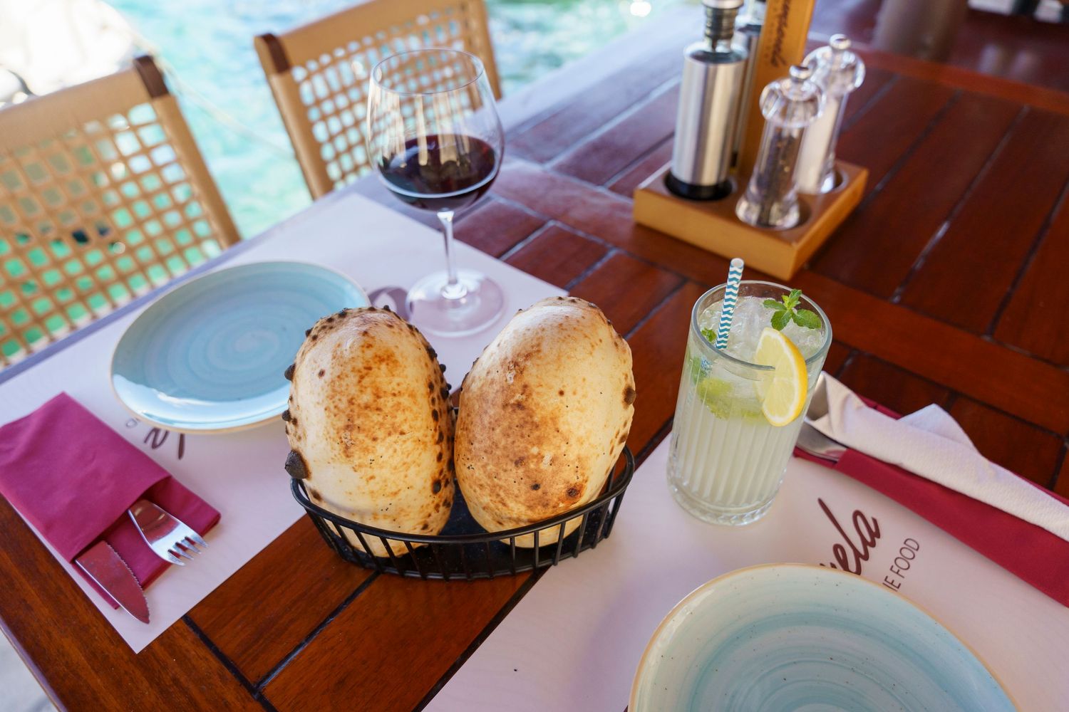 Pumparela Restaurant Mama's Bread
