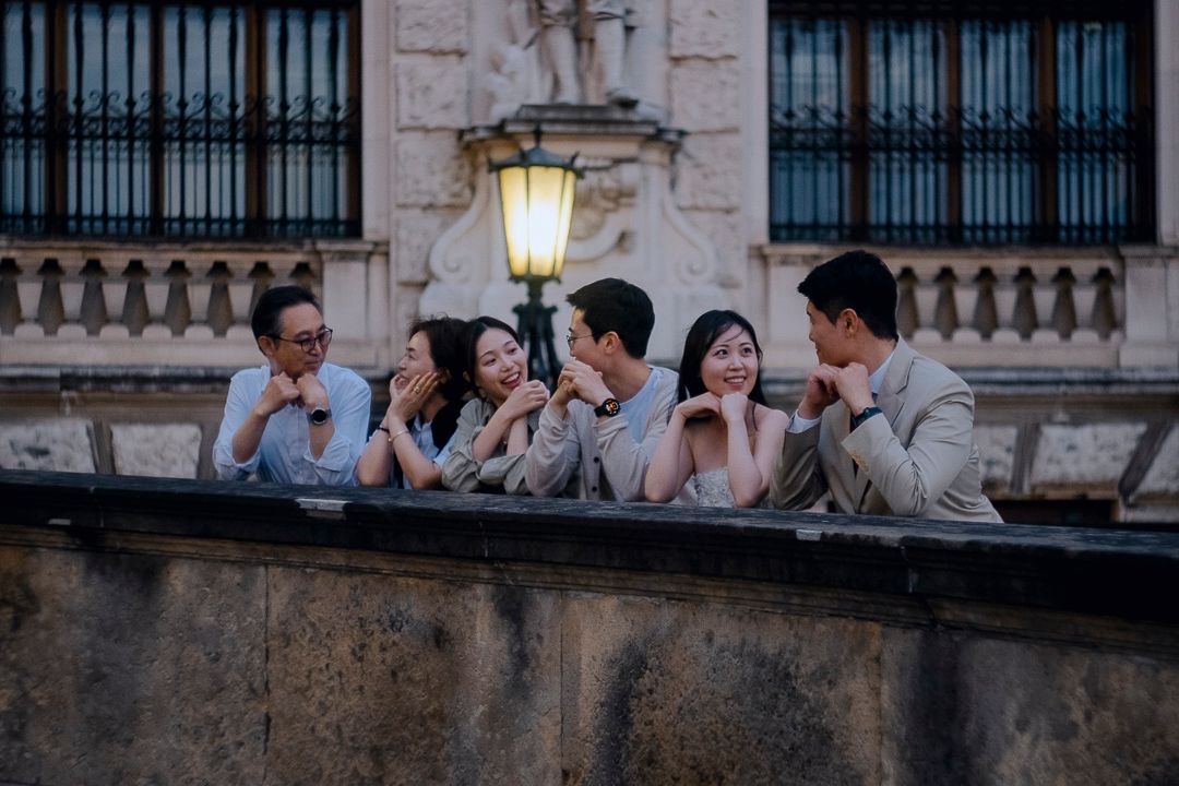 Vienna travel photos, couples, dating, honeymoon, family, friendship Vienna snaps. 비엔나 여행 사진, 커플, 데이트, 허니문, 가족, 우정, 비엔나 스냅