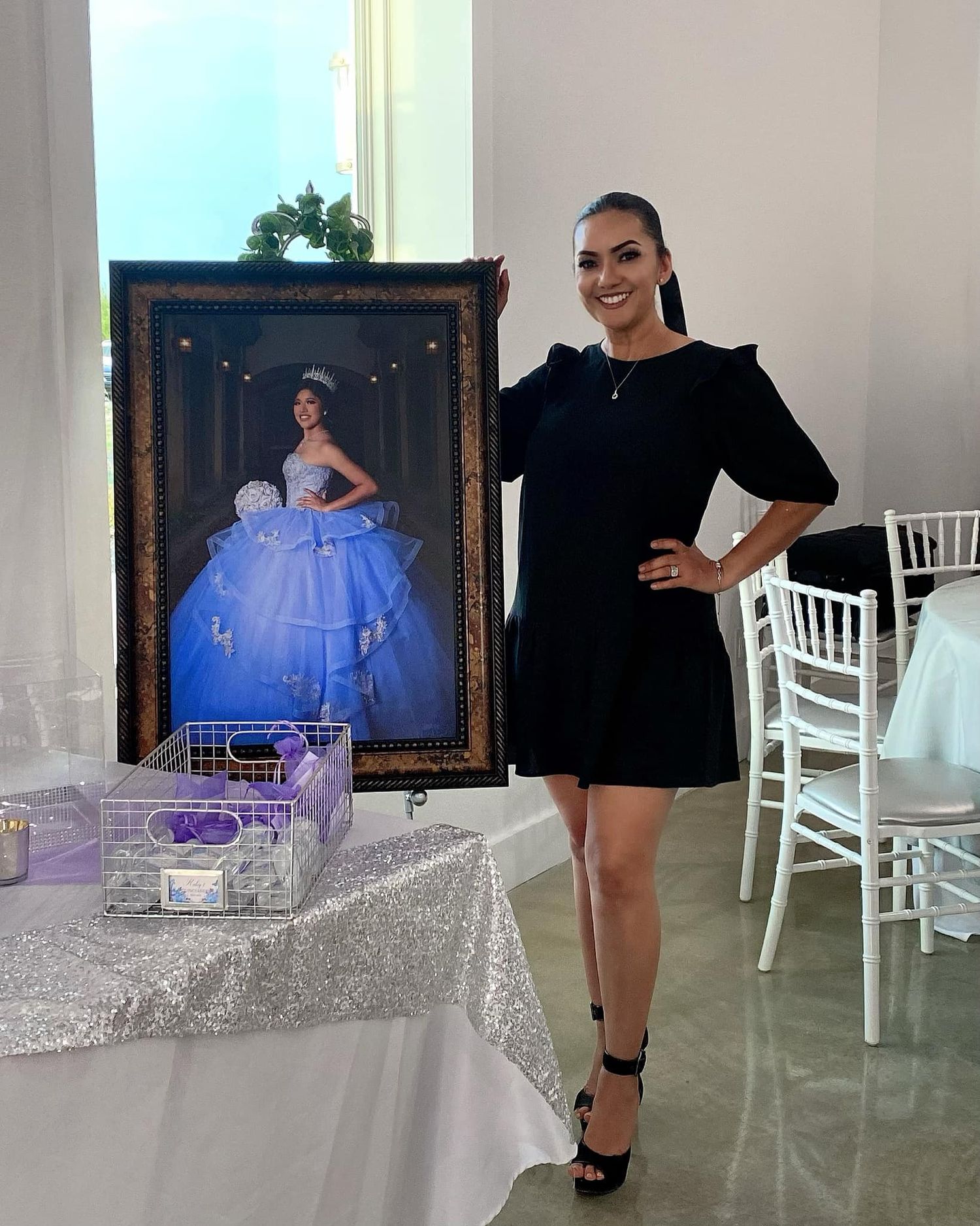 Dallas Fort Worth quinceañera photographers documenting family reactions and speeches at a real quince event