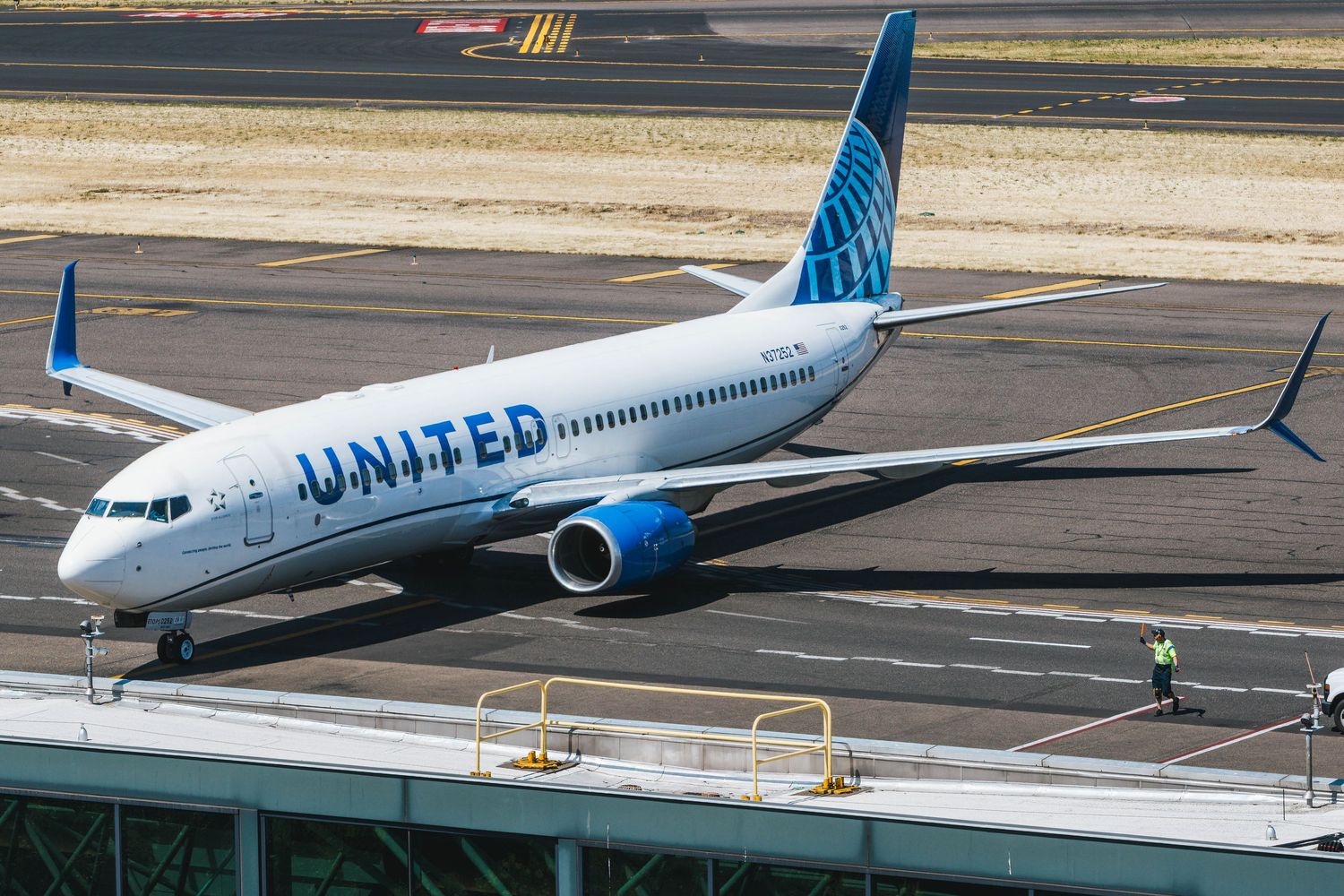 Plane Spotting Photography at Portland International Airport.