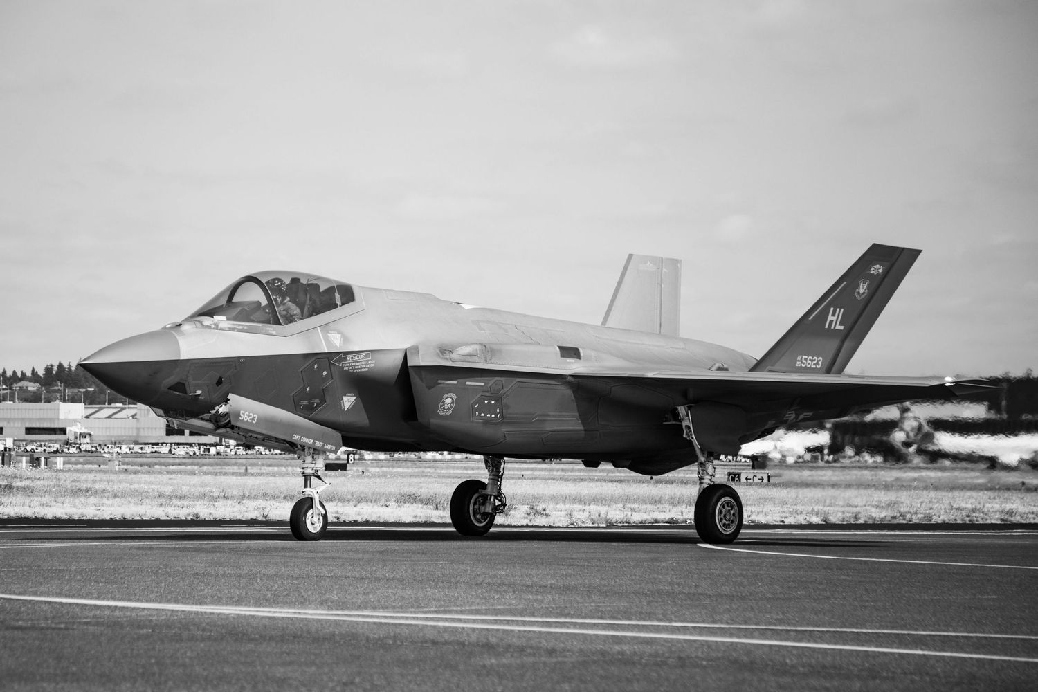 F-35 Lighting II taxiing at Portland Air National Guard Base.