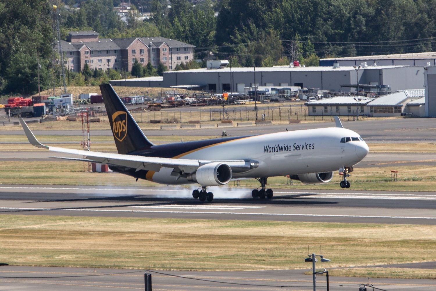 Plane Spotting Photography at Portland International Airport.