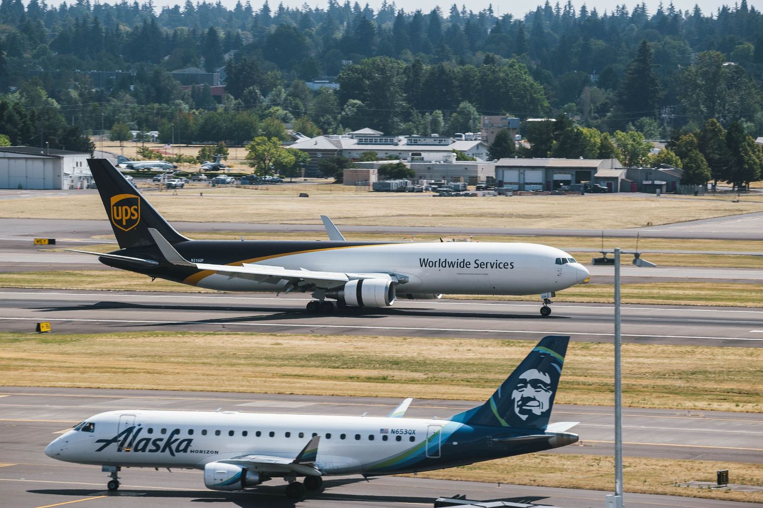 Plane Spotting Photography at Portland International Airport.