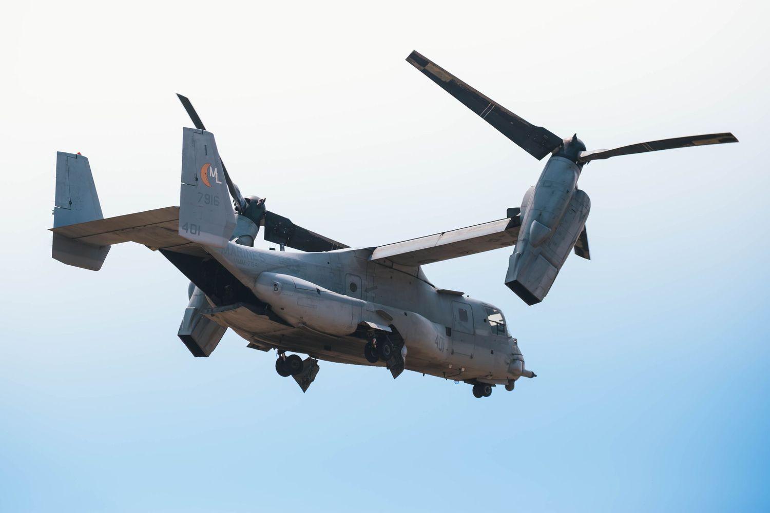 A V22 Osprey demonstrates its capabilities at the 2026 McMinnville Air Show in McMinnville Oregon.