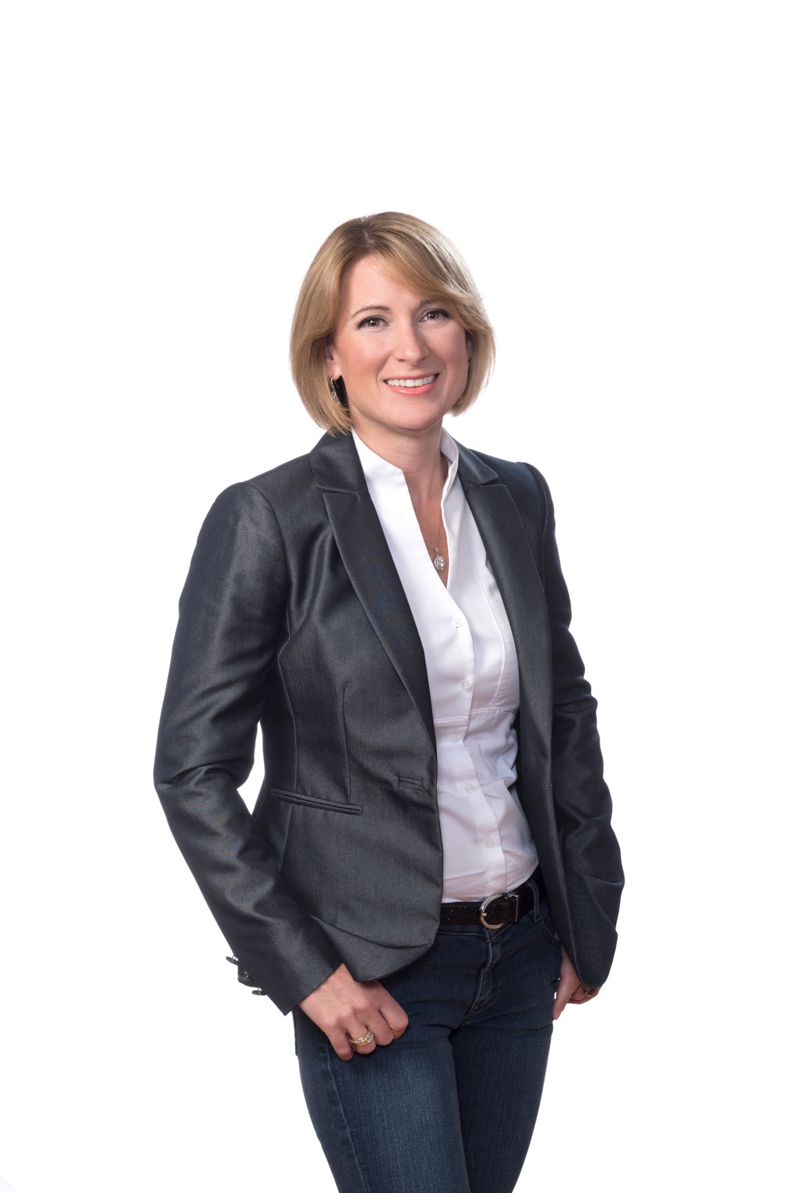 Business headshot photography Tampa Bay — mortgage broker in professional attire