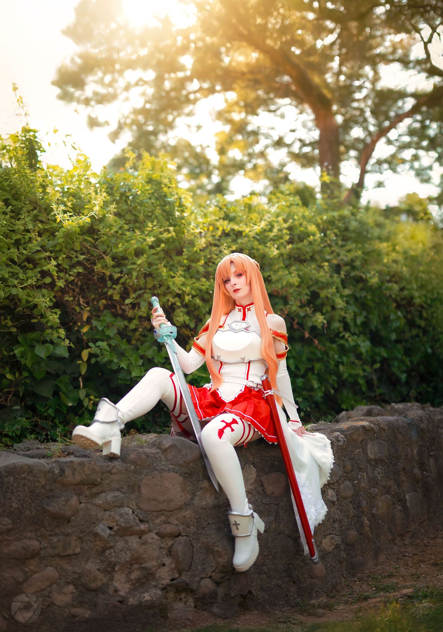 Cosplay Asuna Sword Art Online, photo à Toulon, photographe met en valeur costume et portrait.