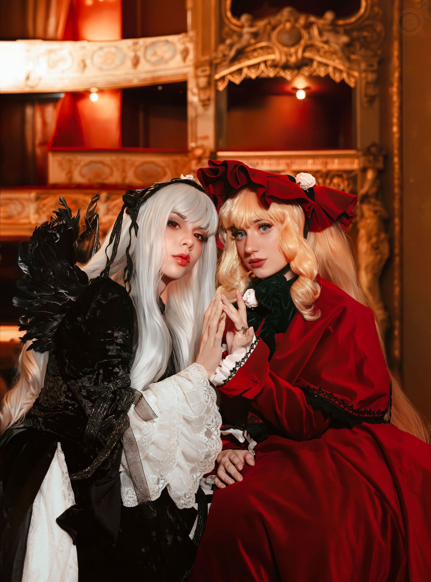Portrait cosplay Rozen Maiden dans le Var. Duo cosplay à Toulon, portraits créatifs capturant l’univers et la complicité des personnages.