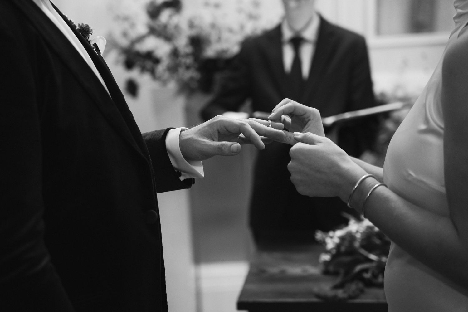 Exchanging of rings