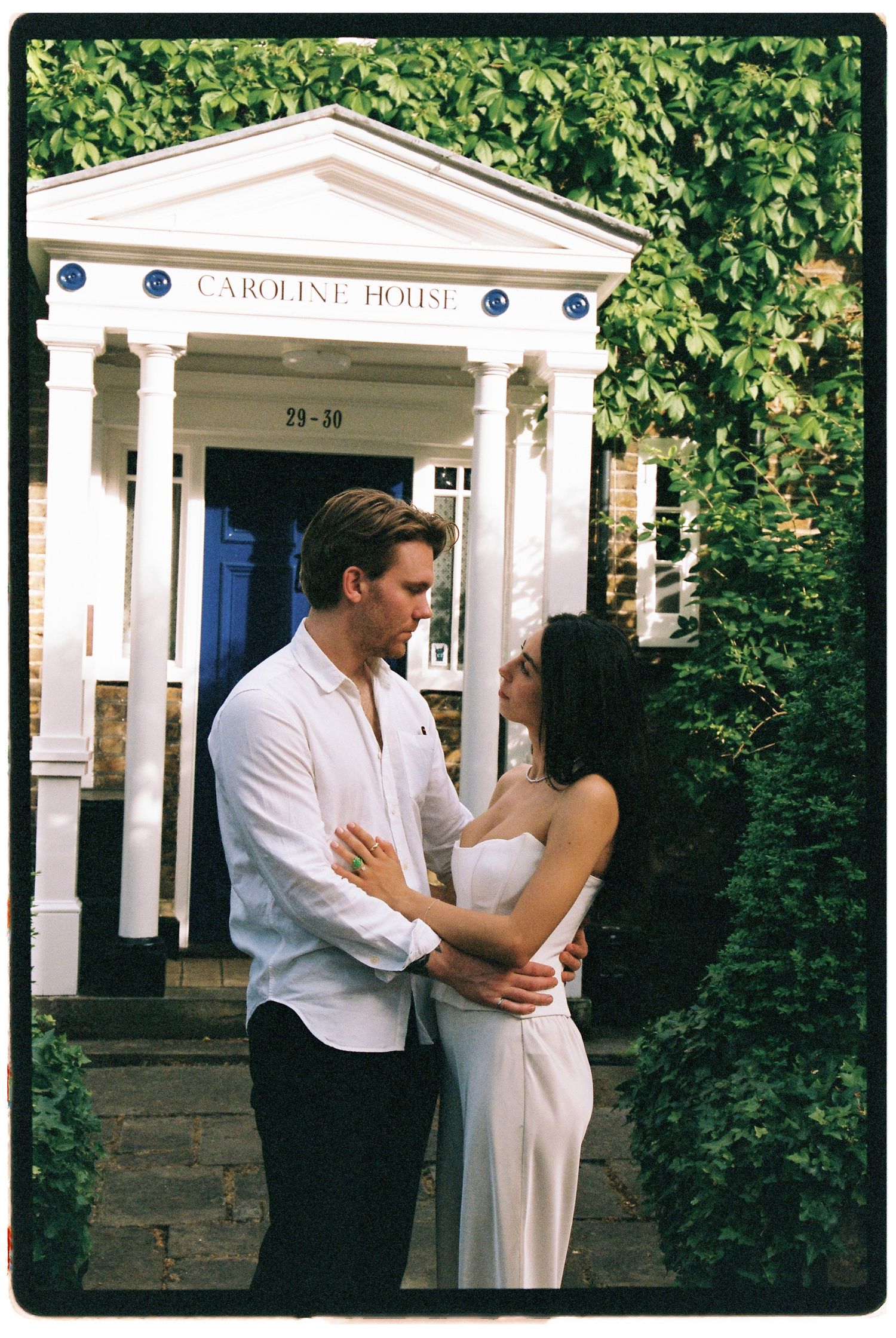 Surrey & Hampshire based photographer Megan Elizabeth, creates timeless wedding photographs inspired by nostalgia, quiet moments and genuine