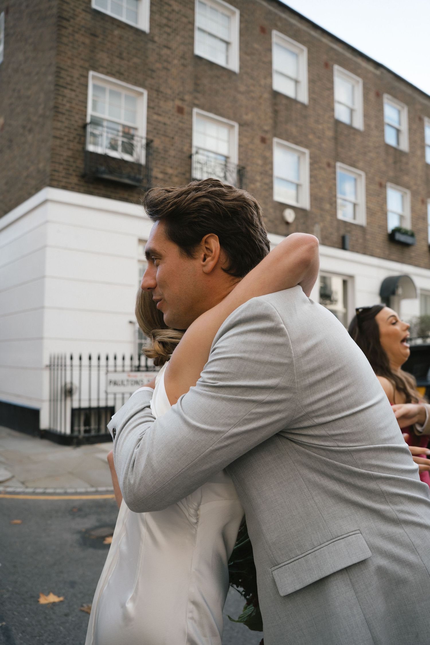 Surrey & Hampshire based photographer Megan Elizabeth, creates timeless wedding photographs inspired by nostalgia, quiet moments and genuine