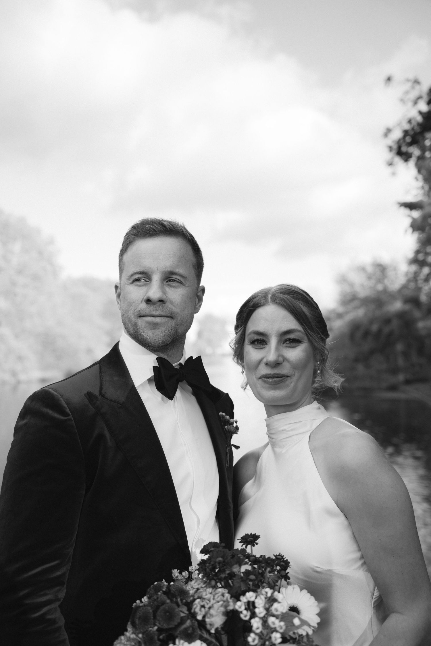 Surrey & Hampshire based photographer Megan Elizabeth, creates timeless wedding photographs inspired by nostalgia, quiet moments and genuine