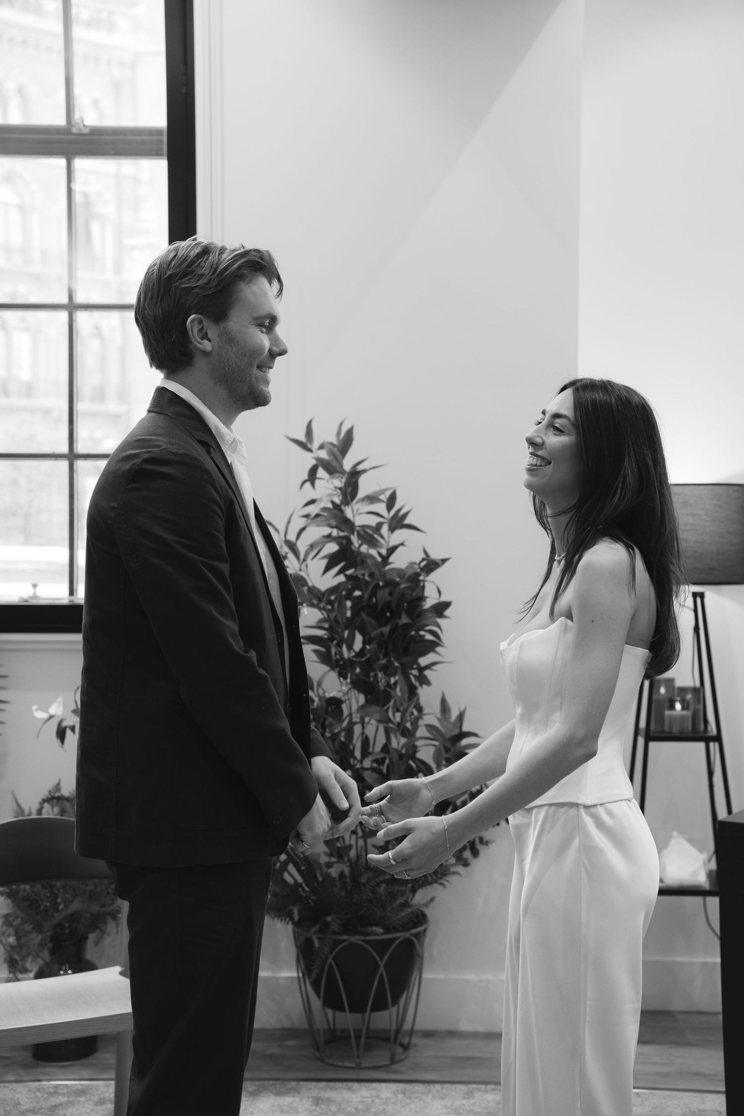 Surrey & Hampshire based photographer Megan Elizabeth, creates timeless wedding photographs inspired by nostalgia, quiet moments and genuine