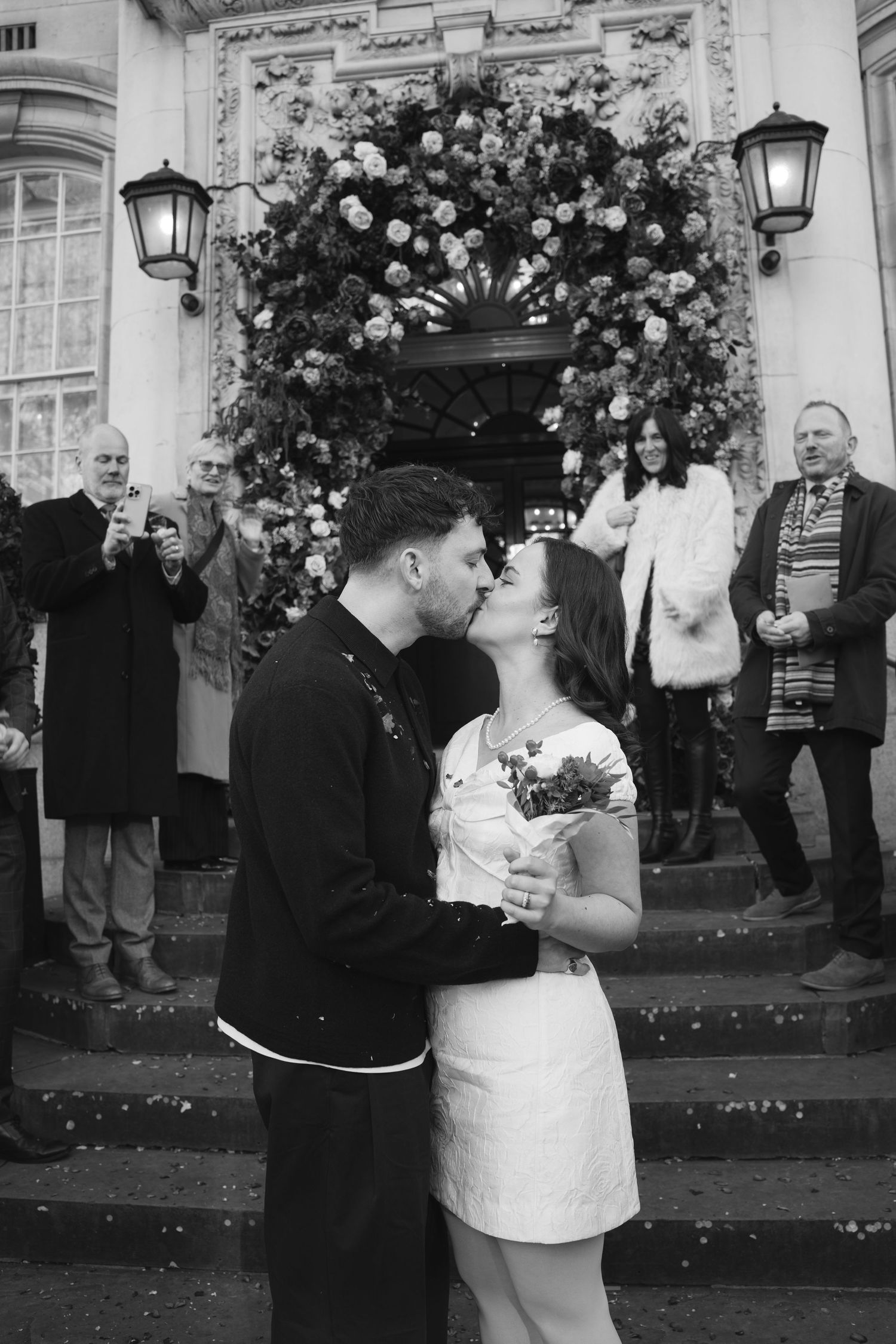 Surrey & Hampshire based photographer Megan Elizabeth, creates timeless wedding photographs inspired by nostalgia, quiet moments and genuine