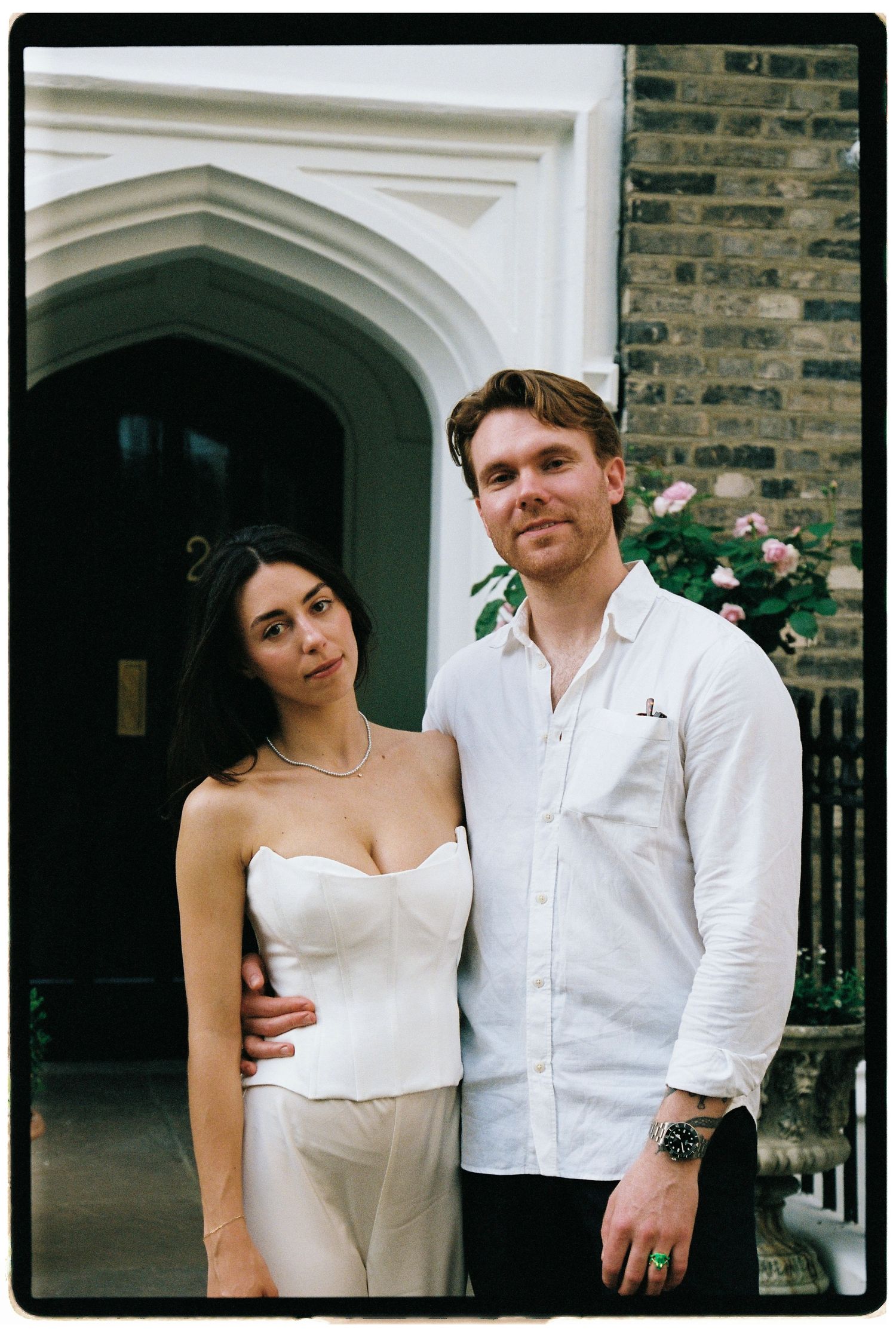 Surrey & Hampshire based photographer Megan Elizabeth, creates timeless wedding photographs inspired by nostalgia, quiet moments and genuine