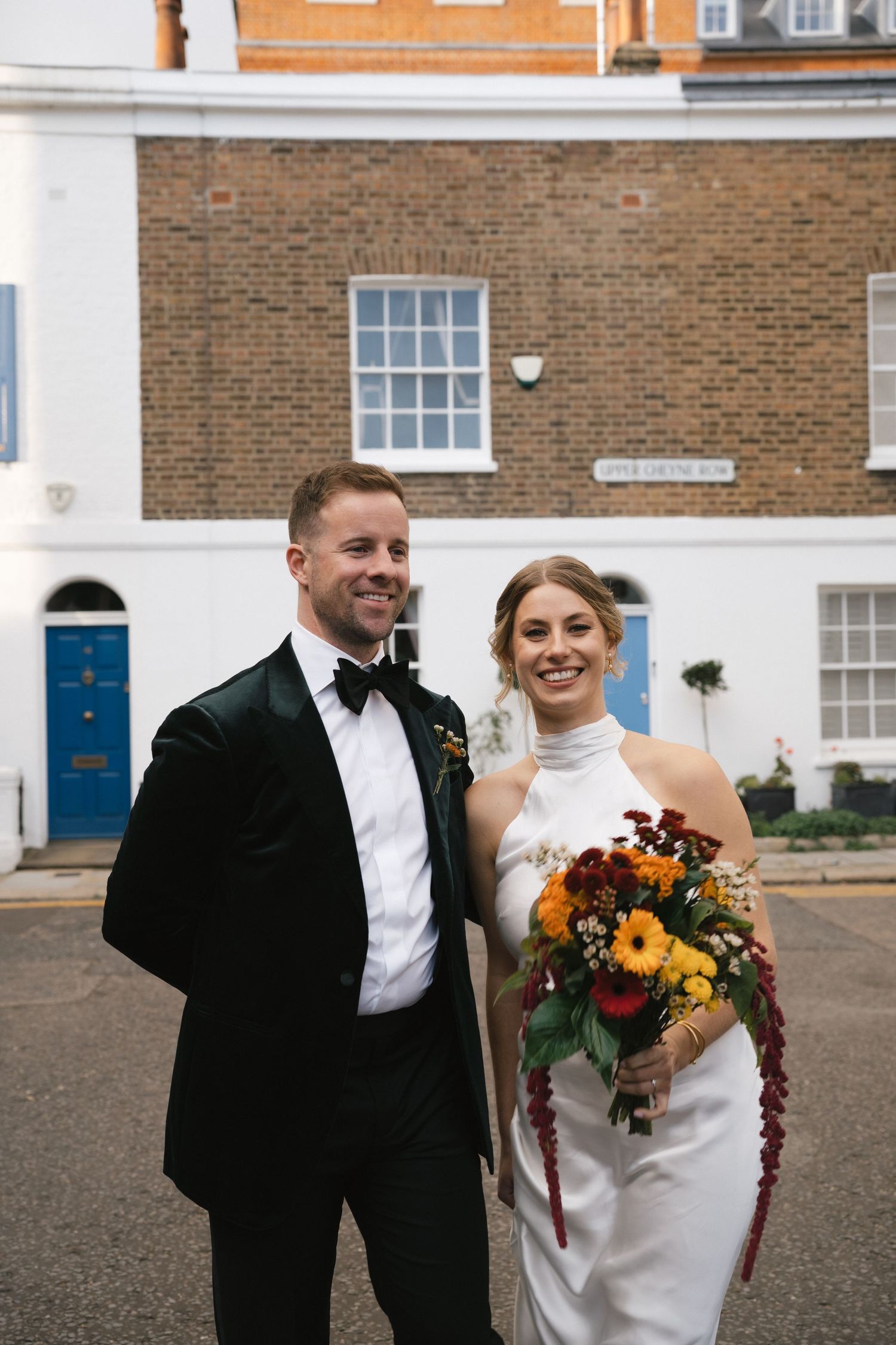 Surrey & Hampshire based photographer Megan Elizabeth, creates timeless wedding photographs inspired by nostalgia, quiet moments, 35mm film