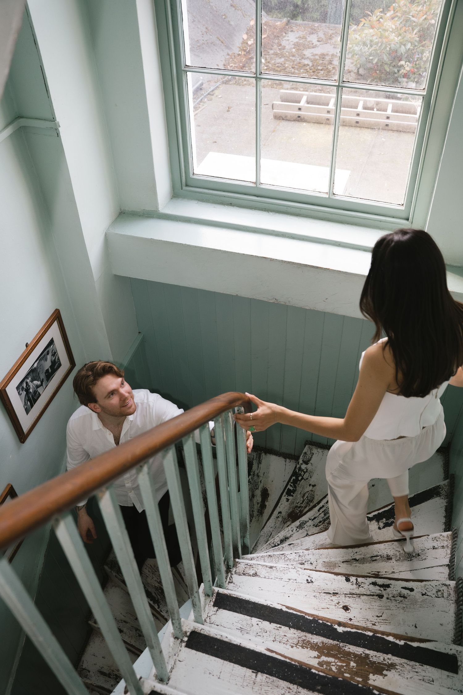 Surrey & Hampshire based photographer Megan Elizabeth, creates timeless wedding photographs inspired by nostalgia, quiet moments and genuine
