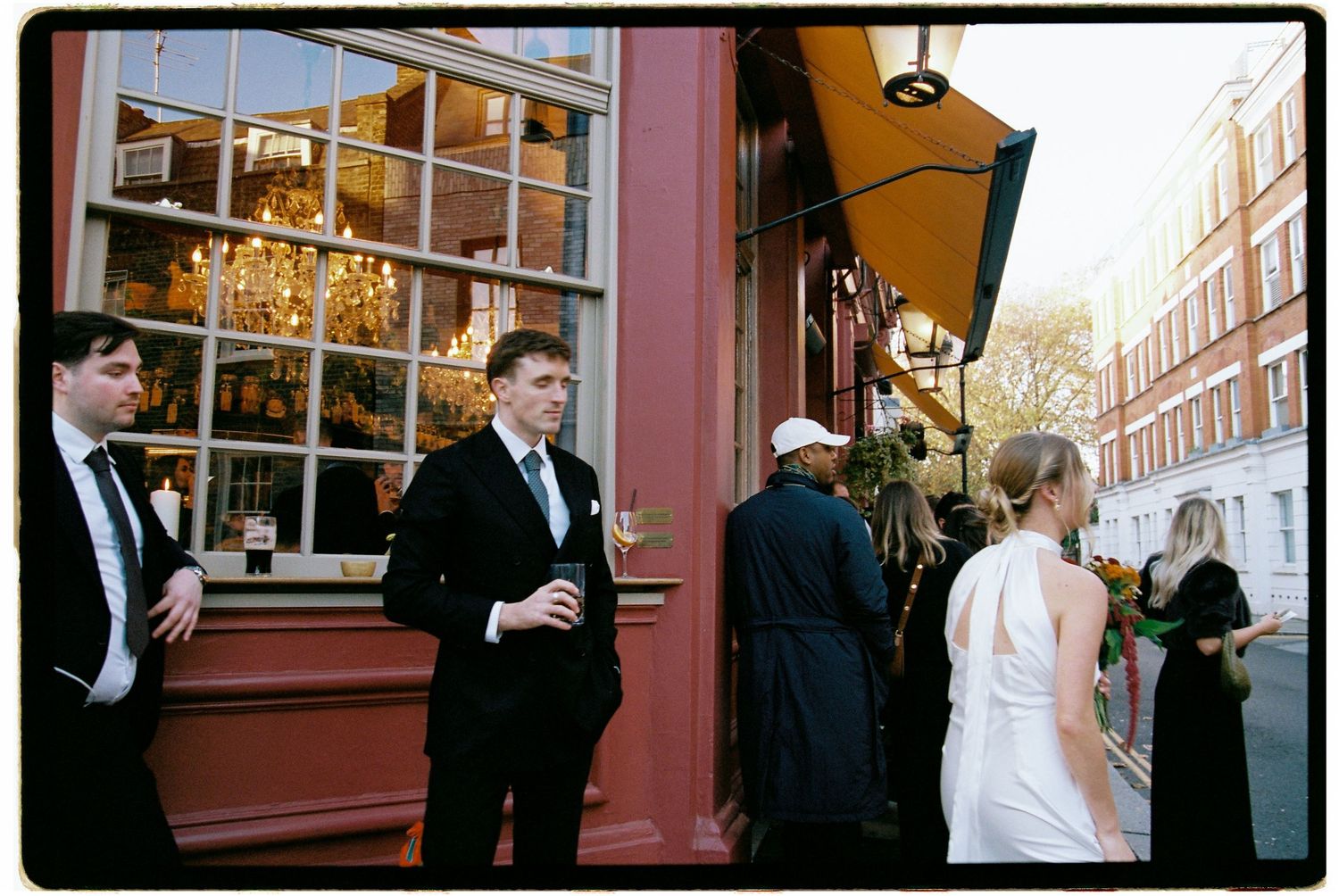 Surrey & Hampshire based photographer Megan Elizabeth, creates timeless wedding photographs inspired by nostalgia, quiet moments, 35mm film