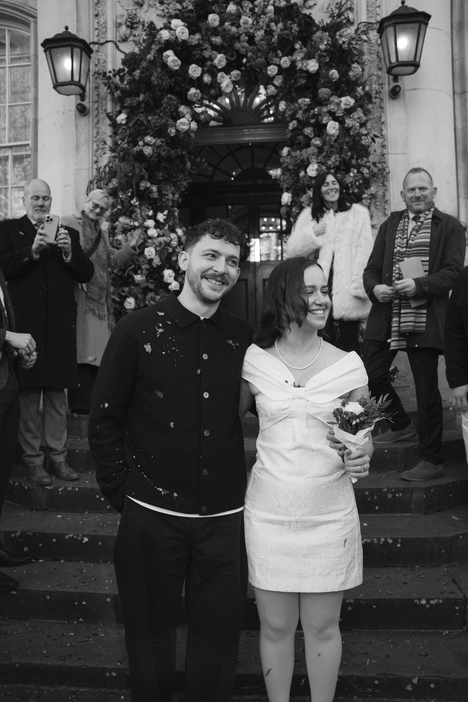 Surrey & Hampshire based photographer Megan Elizabeth, creates timeless wedding photographs inspired by nostalgia, quiet moments and genuine