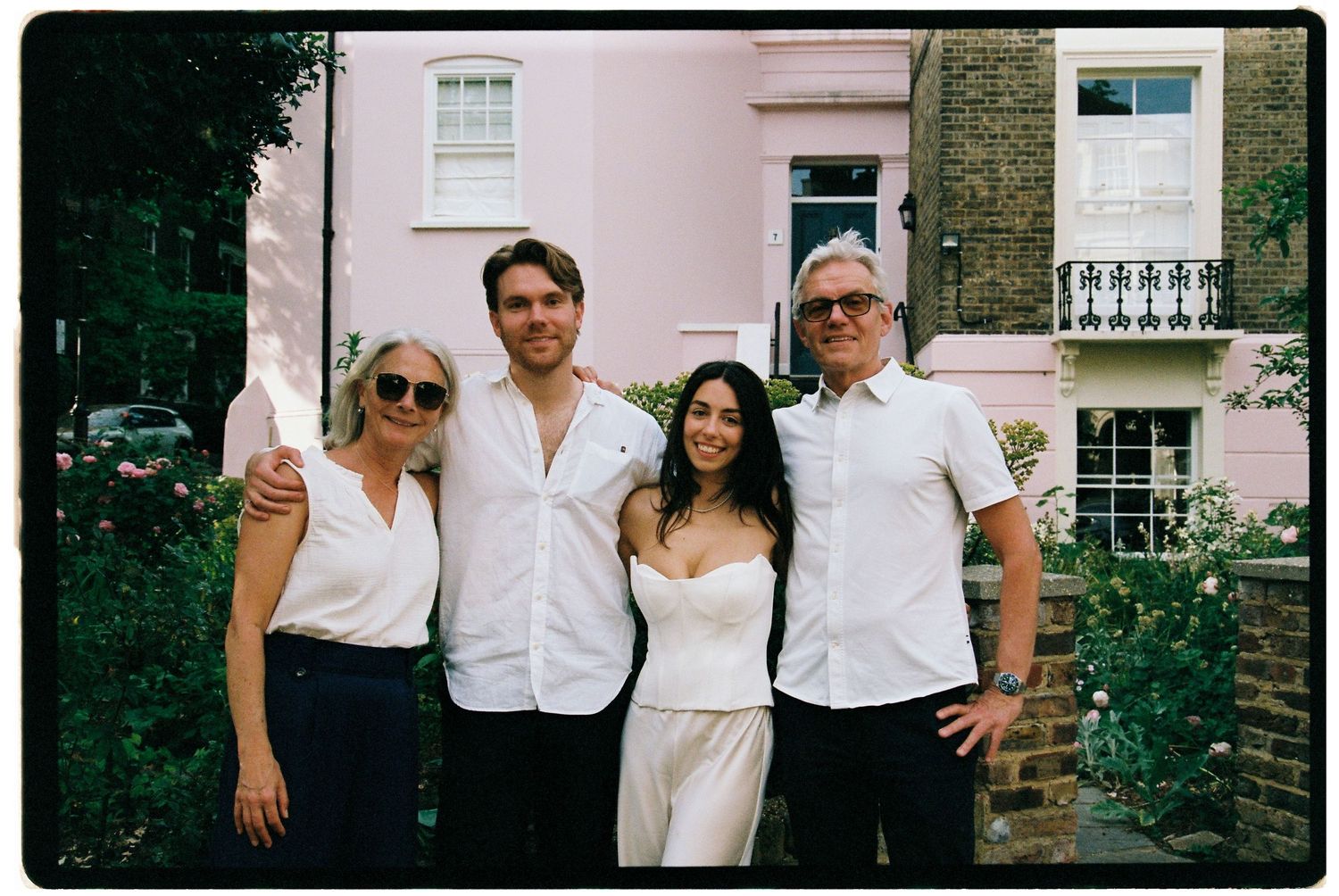 Surrey & Hampshire based photographer Megan Elizabeth, creates timeless wedding photographs inspired by nostalgia, quiet moments and genuine