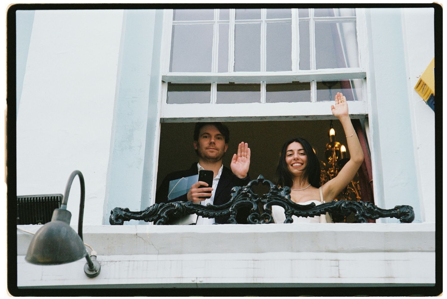 Surrey & Hampshire based photographer Megan Elizabeth, creates timeless wedding photographs inspired by nostalgia, quiet moments and genuine