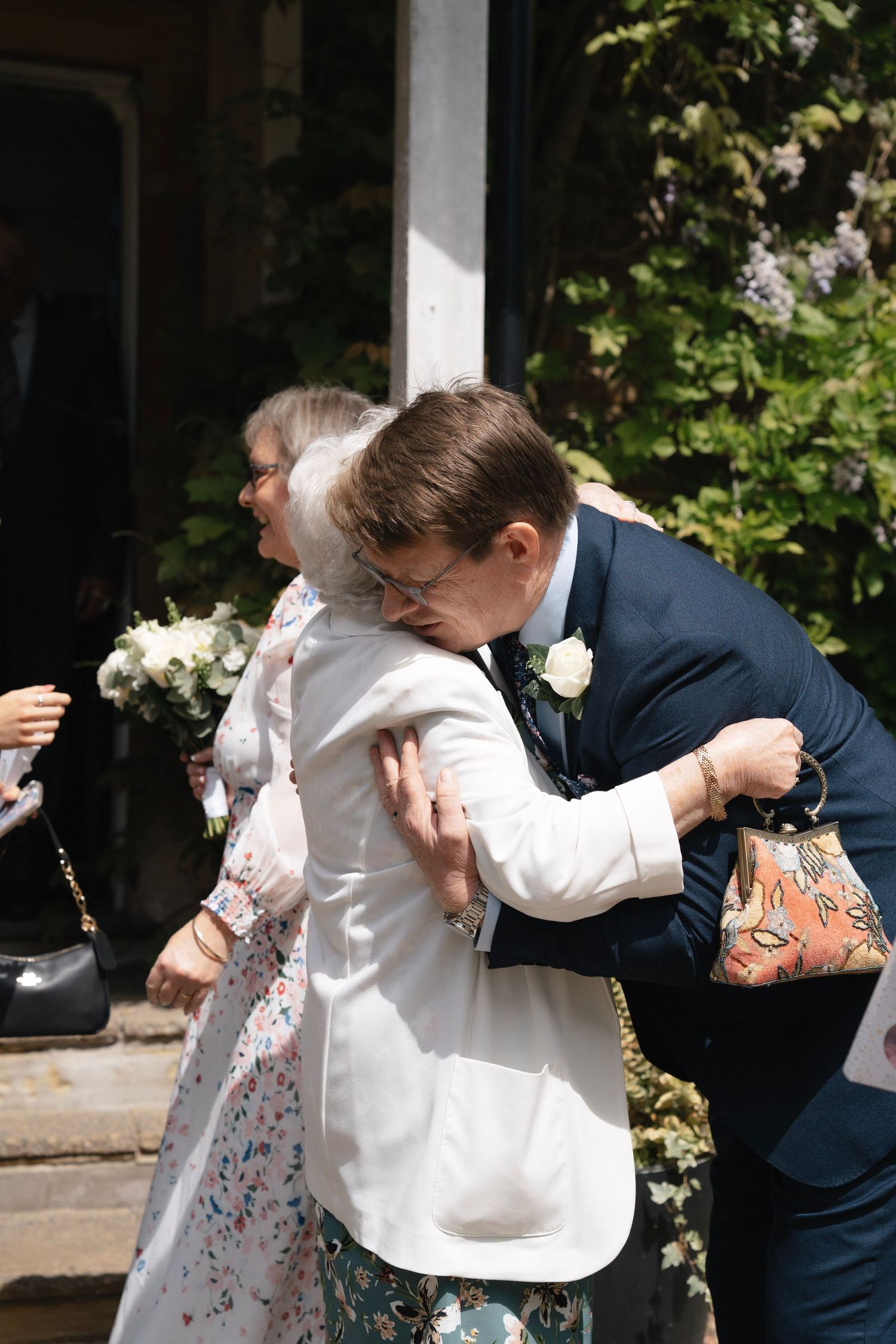 Surrey & Hampshire based photographer Megan Elizabeth, creates timeless wedding photographs inspired by nostalgia, quiet moments and genuine