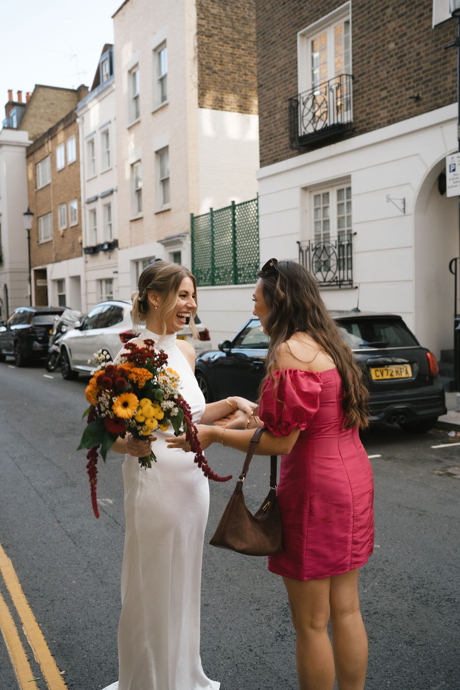 Surrey & Hampshire based photographer Megan Elizabeth, creates timeless wedding photographs inspired by nostalgia, quiet moments, 35mm film