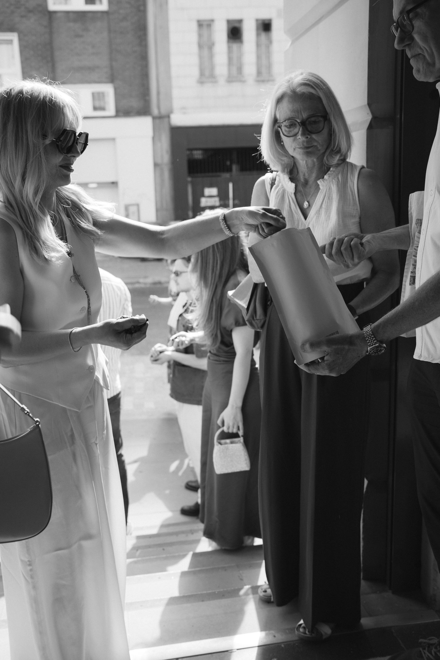 Surrey & Hampshire based photographer Megan Elizabeth, creates timeless wedding photographs inspired by nostalgia, quiet moments and genuine