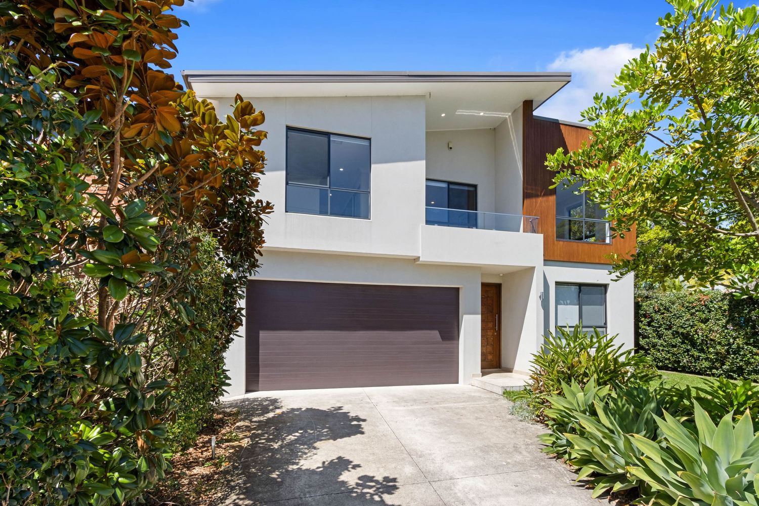 Real estate photography - front photos