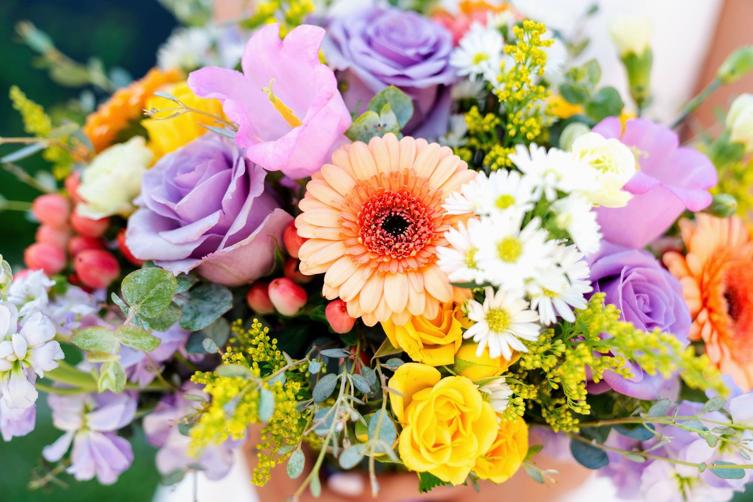 Flower detail photo from a wedding at Germantown Gables in Kentucky