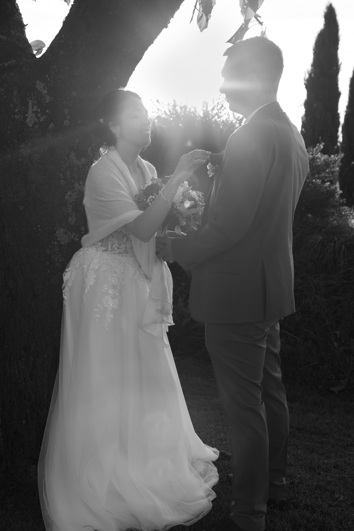 mariage, valence, photographe de mariage, 26,07,84, drôme, ardèche, vaucluse, robe de mariée, église, cérémonie laique, couple, amour, union