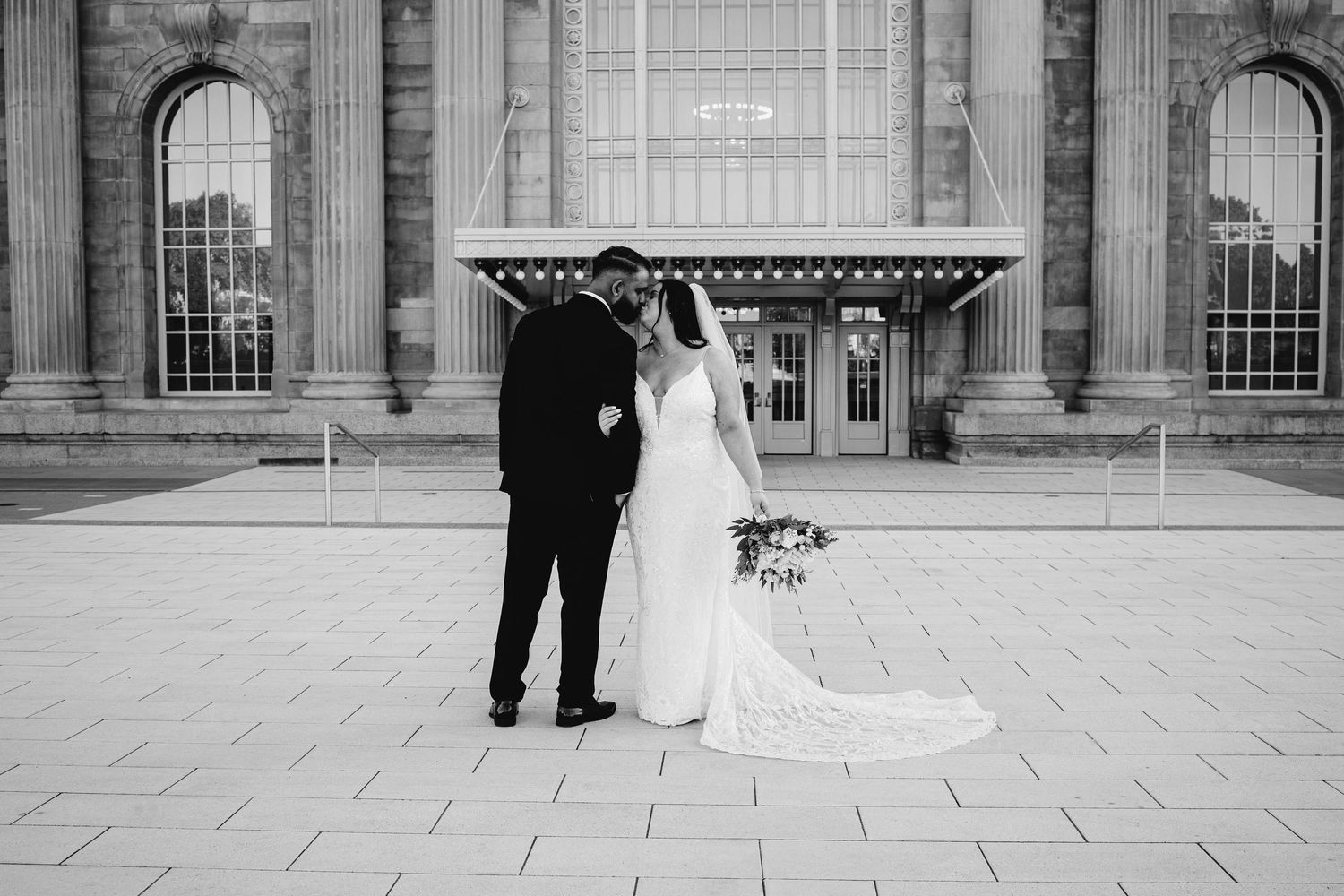 luxury wedding photography Michigan