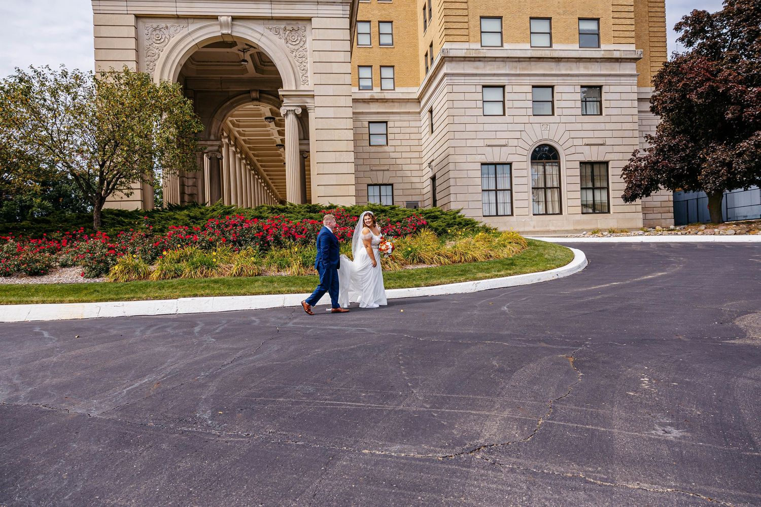 luxury wedding photographer bride and groom portrait