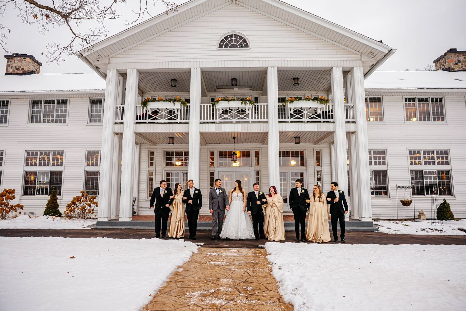 timeless Michigan wedding photography