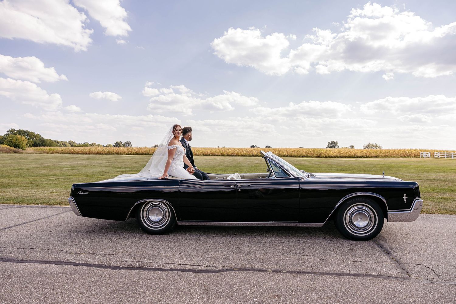 luxury wedding photographer bride and groom portrait