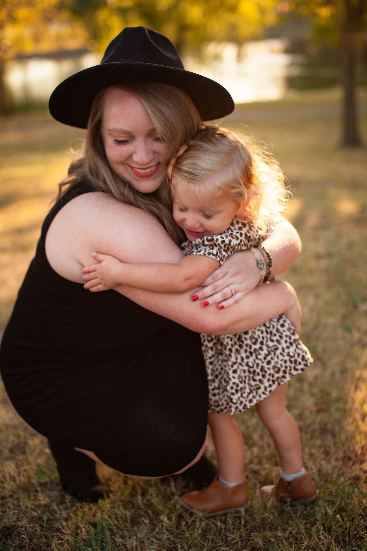 Family photography in Bartlesville Oklahoma featuring natural light and refined portrait styling.