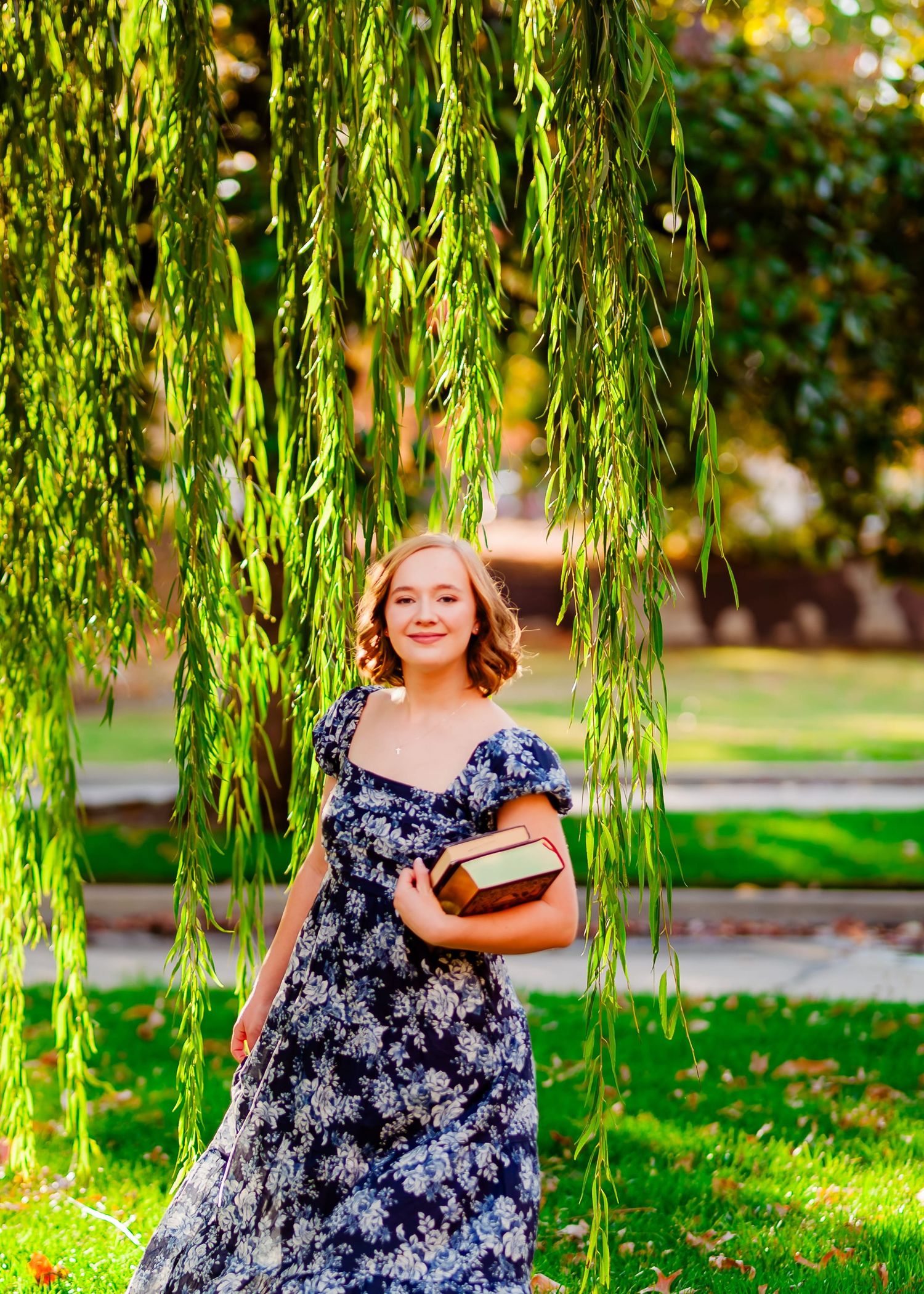 High school senior portrait session in Bartlesville Oklahoma featuring bright, true-to-life imagery by Imagery by LaShawn Renee.
