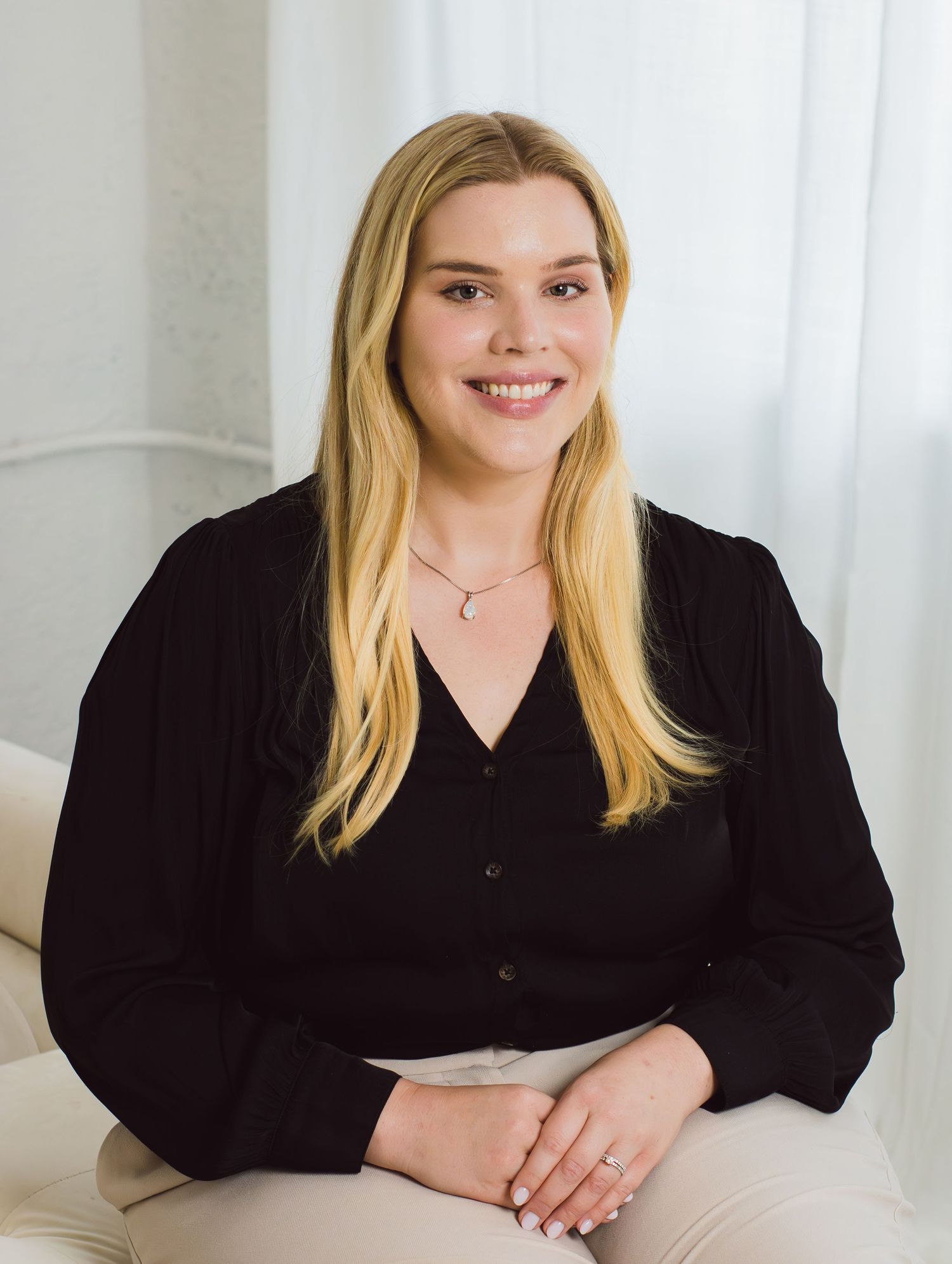 Professional headshot photography in Bartlesville Oklahoma for business owners and modern brands.
