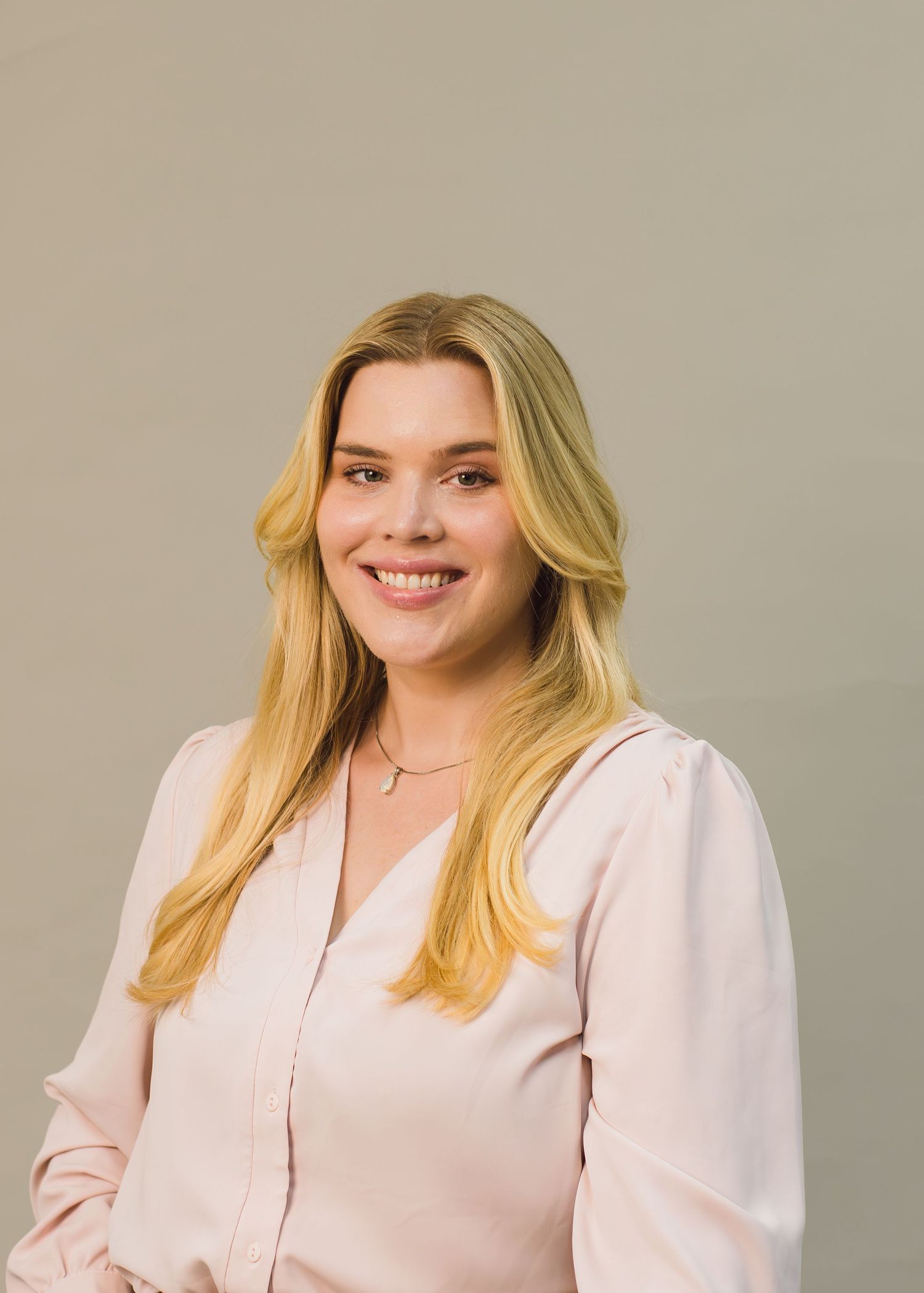 Professional headshot photography in Bartlesville Oklahoma for business owners and modern brands.