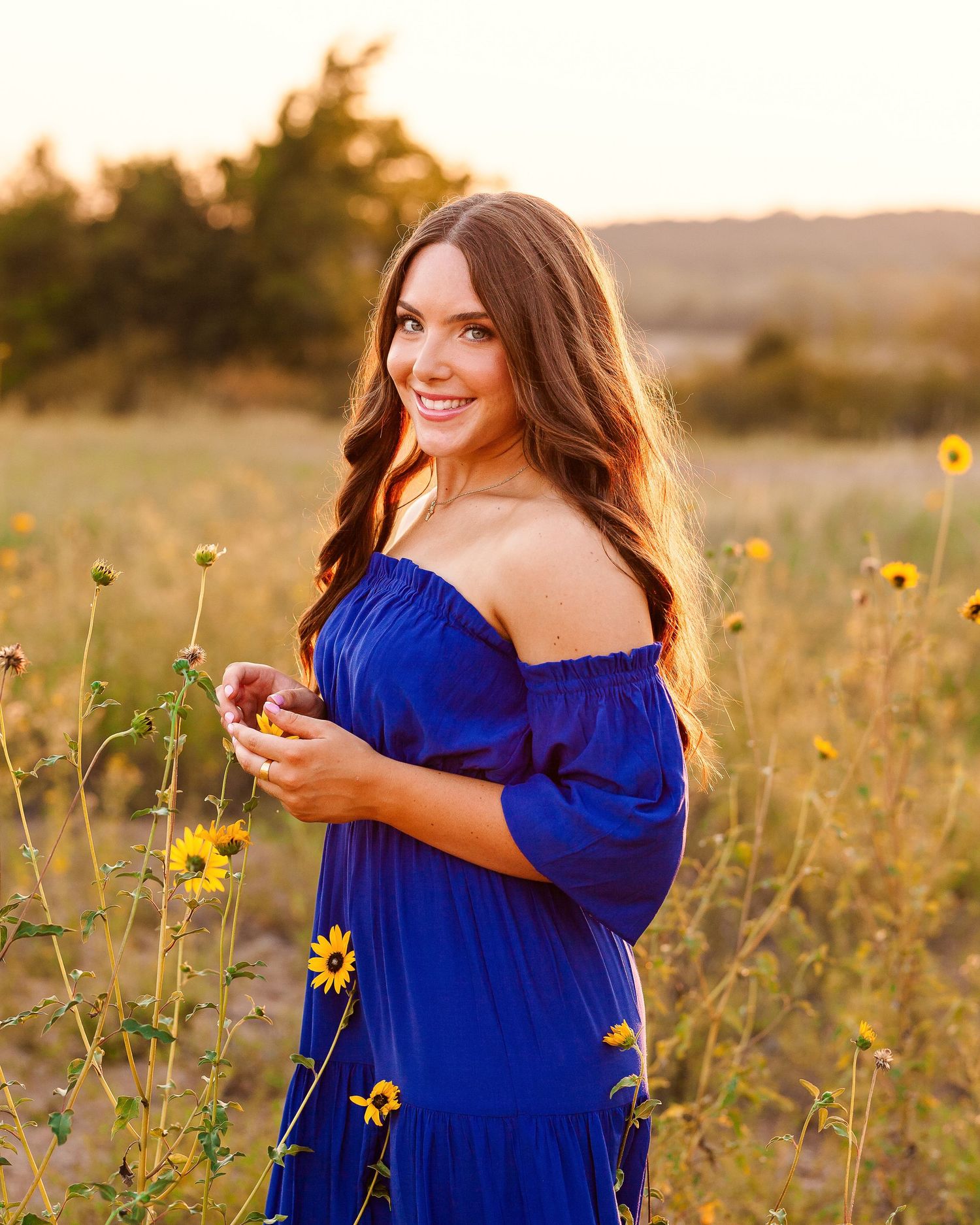 High school senior portrait session in Tulsa Oklahoma featuring bright, true-to-life imagery by Imagery by LaShawn Renee.
