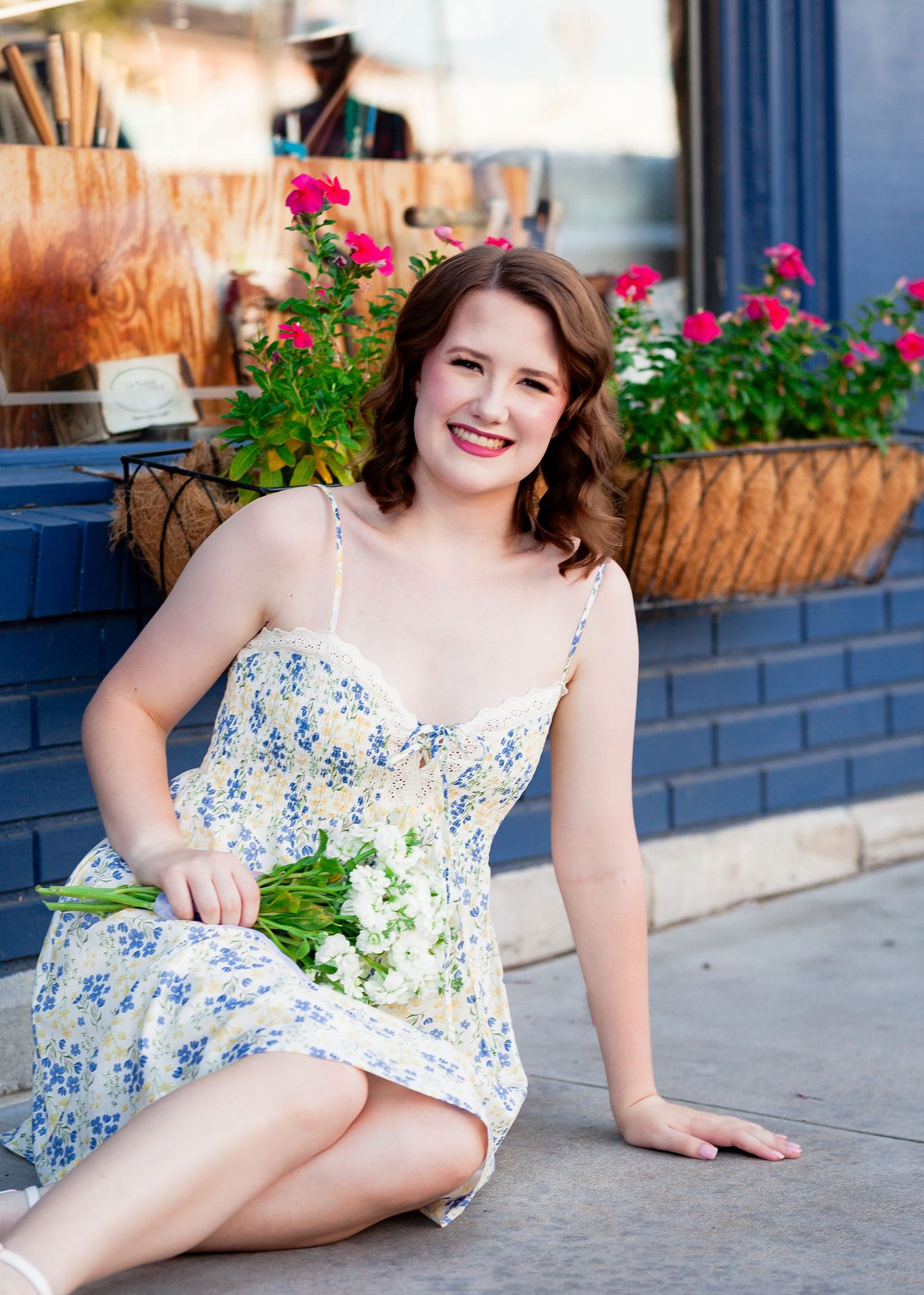 Editorial senior photography session serving Bartlesville, Owasso, and Broken Arrow Oklahoma focused on personality-filled imagery.