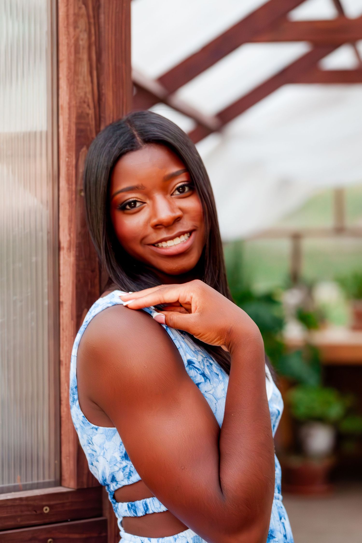 Modern senior photography in Tulsa Oklahoma with natural light and editorial styling by Imagery by LaShawn Renee.