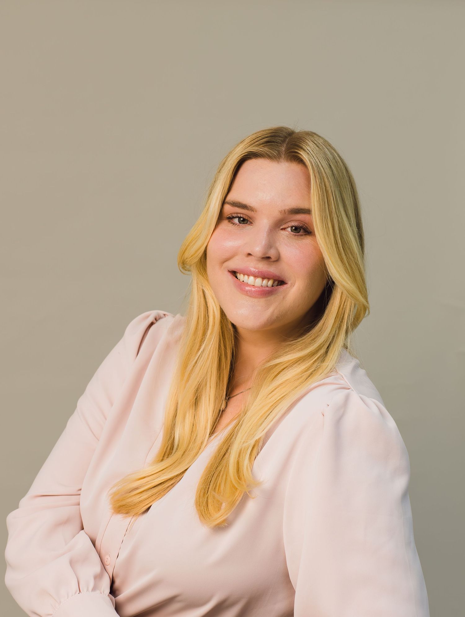 Professional headshot photography in Bartlesville Oklahoma for business owners and modern brands.