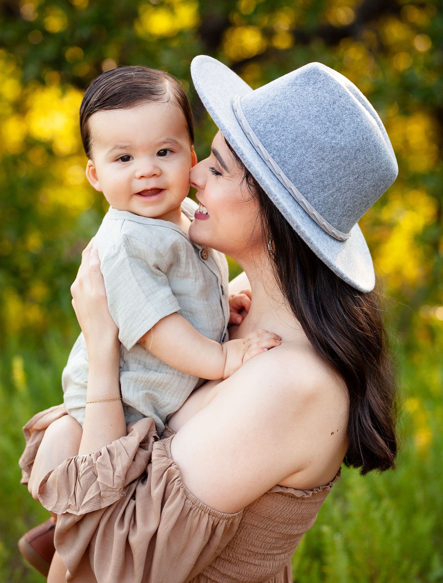 Luxury family portrait session in Tulsa Oklahoma capturing connection, emotion, and timeless imagery.