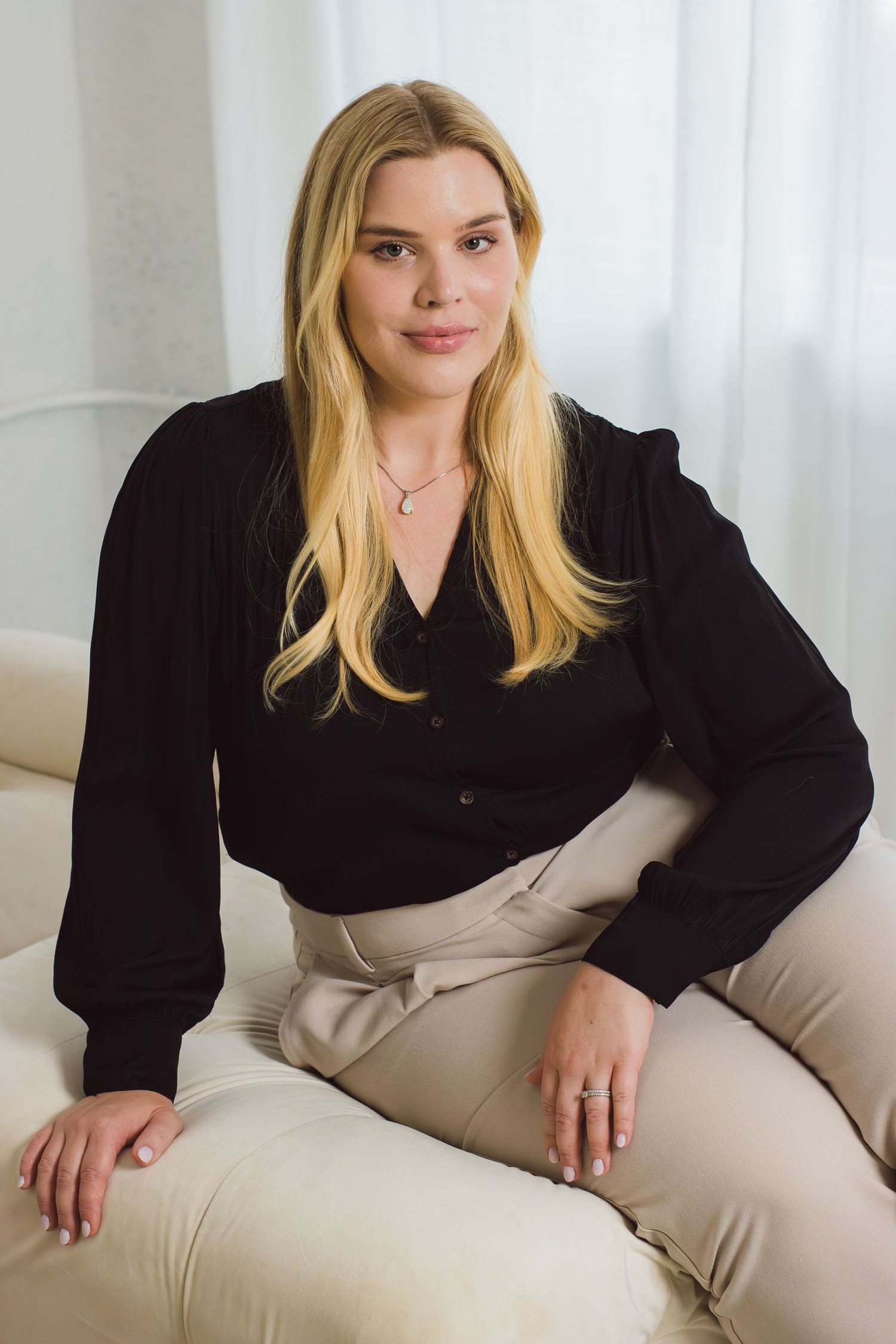 Professional headshot photography in Bartlesville Oklahoma for business owners and modern brands.