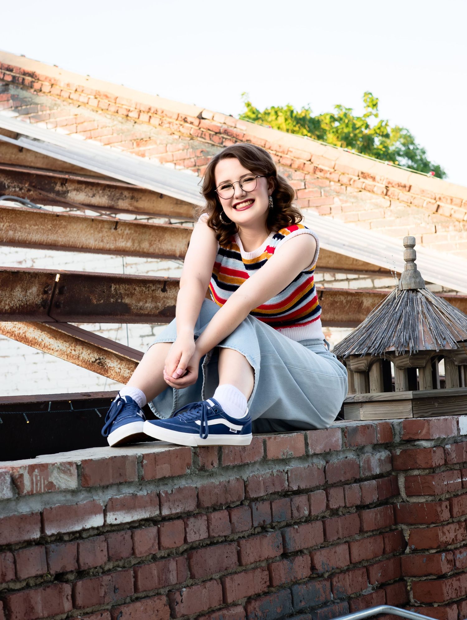 Editorial senior photography session serving Bartlesville, Owasso, and Broken Arrow Oklahoma focused on personality-filled imagery.