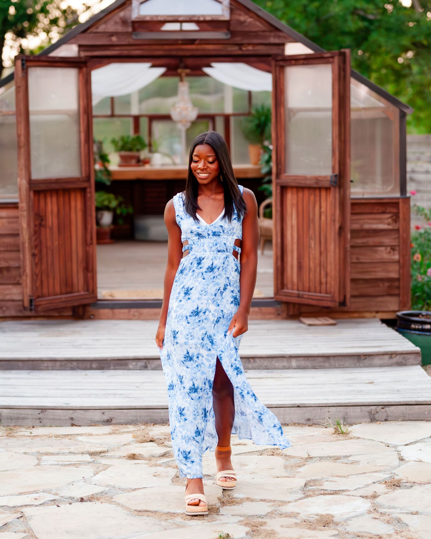 Modern senior photography in Tulsa Oklahoma with natural light and editorial styling by Imagery by LaShawn Renee.