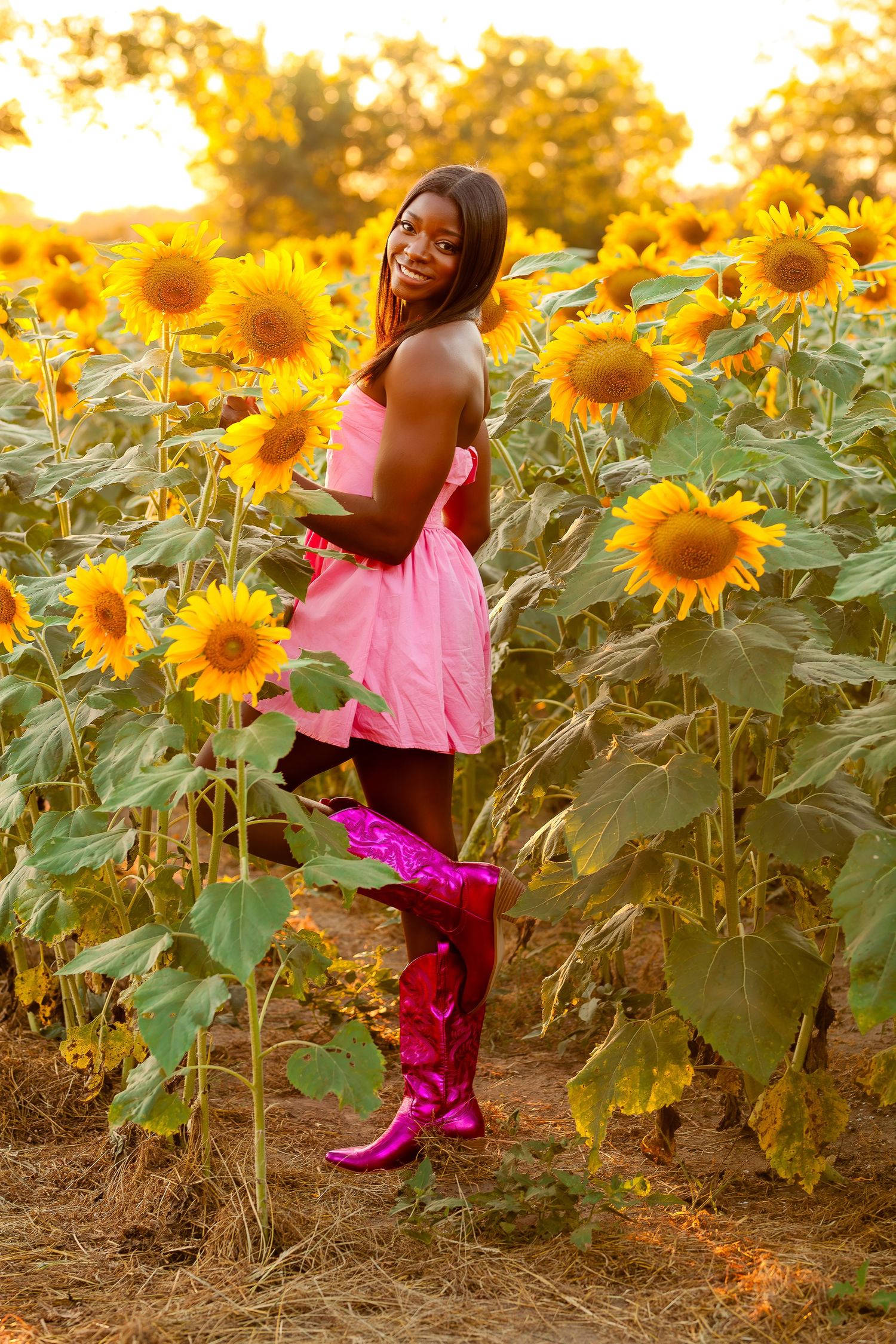 Modern senior photography in Tulsa Oklahoma with natural light and editorial styling by Imagery by LaShawn Renee.