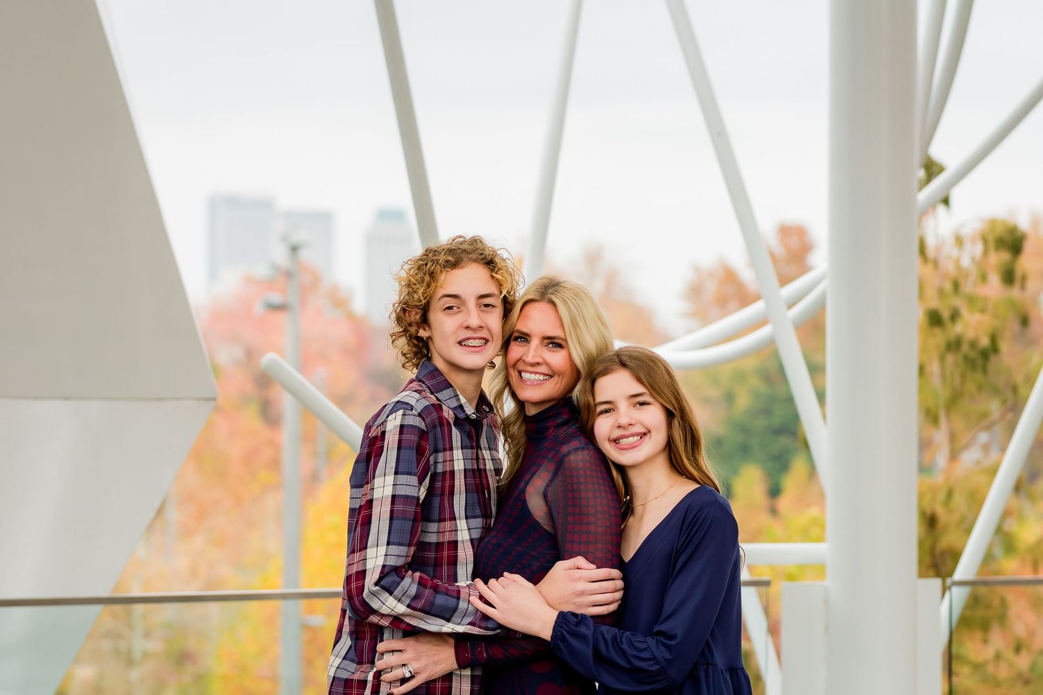 Family photography in Bartlesville Oklahoma featuring natural light and refined portrait styling.Family photography in Bartlesville Oklahoma